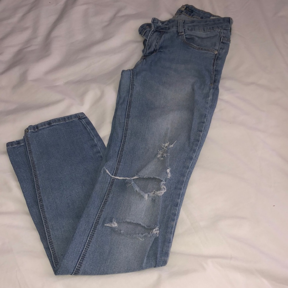 Pull & bear blue jeans